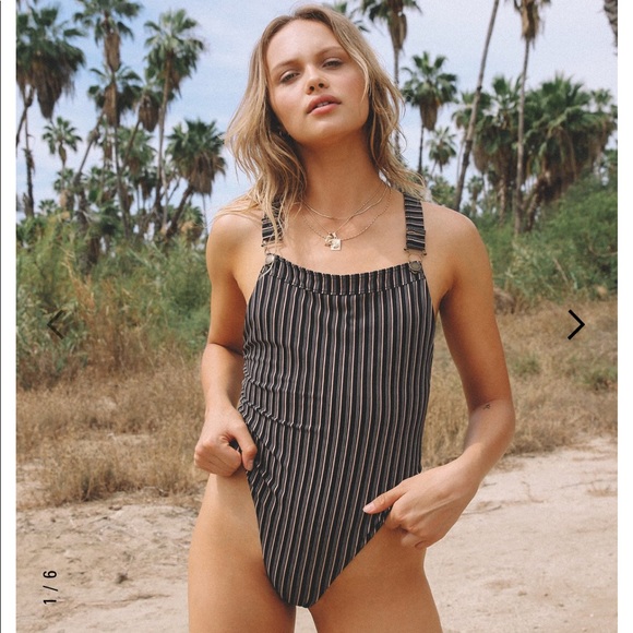 RVCA Other - RVCA Amalfi Cheeky Bodysuit swimsuit